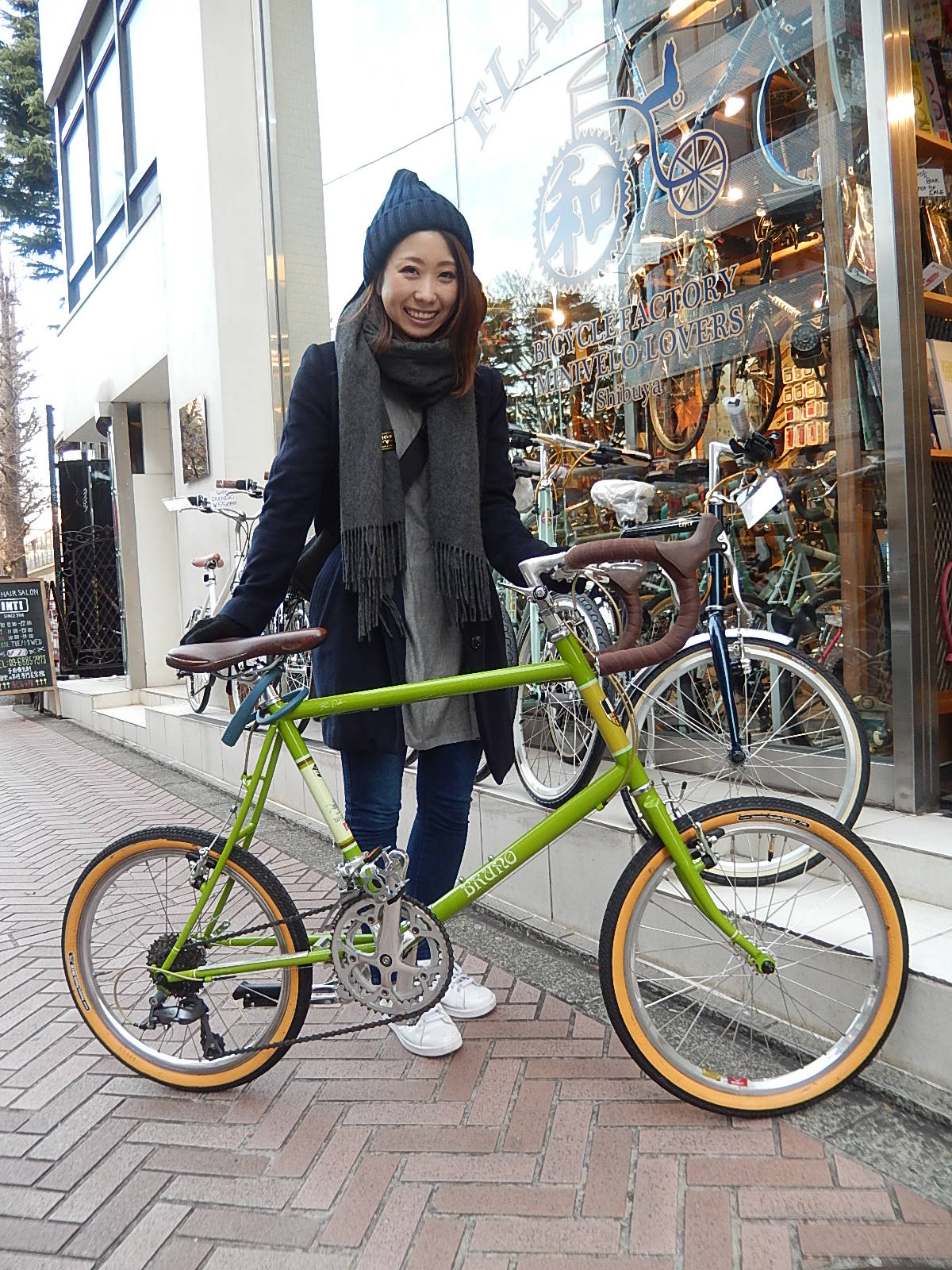 1月6日 渋谷 原宿 の自転車屋 FLAME bike前です_e0188759_19263998.jpg