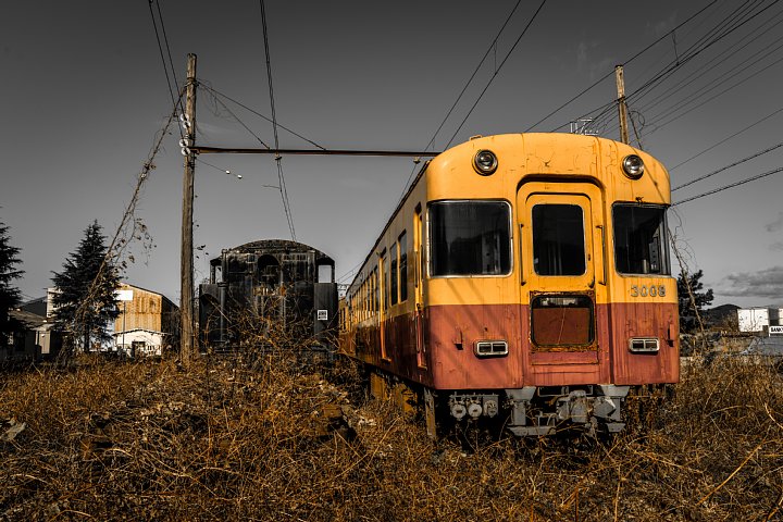 赤錆が跳梁跋扈する構外側線　（写真部門）_d0353489_1045997.jpg