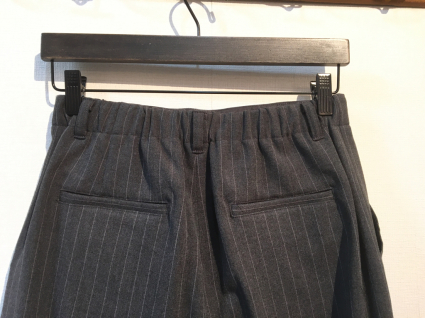 セラッテのピンストワイドパンツ_a0246319_23570168.jpg