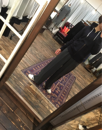 セラッテのピンストワイドパンツ_a0246319_23570497.jpg