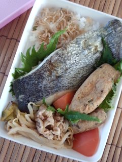 目鯛の塩焼き弁当 東京ライフ
