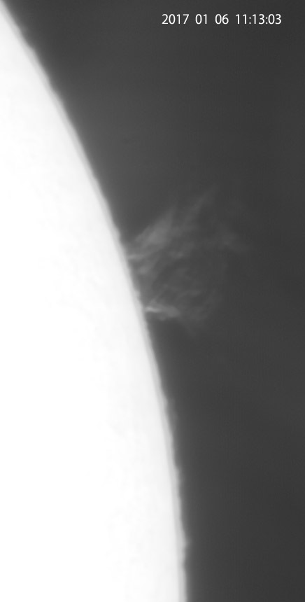1月6日の太陽_e0174091_10565387.jpg