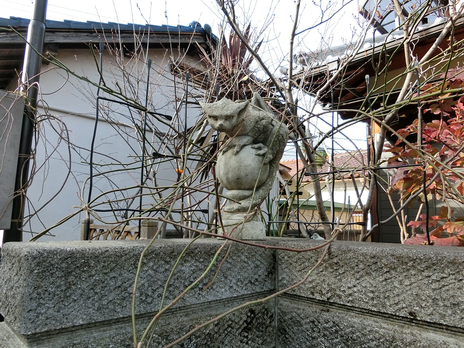 e0234004_1036718.jpg