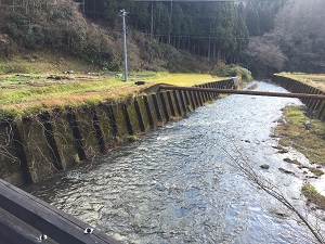 能登仁行和紙の工房へ_f0233340_2363387.jpg
