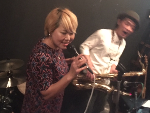 a0050302_1535319.jpg