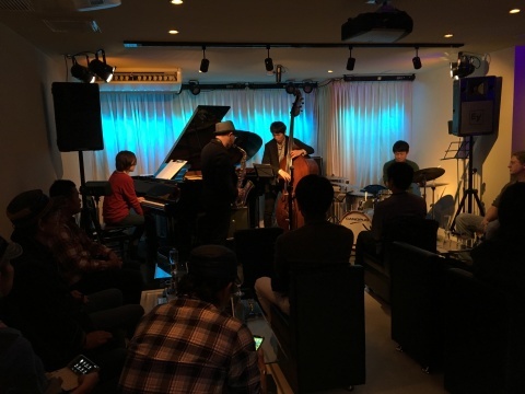 広島のジャズ   Jazzlive comin 本日9日のライブ！_b0115606_12020340.jpg