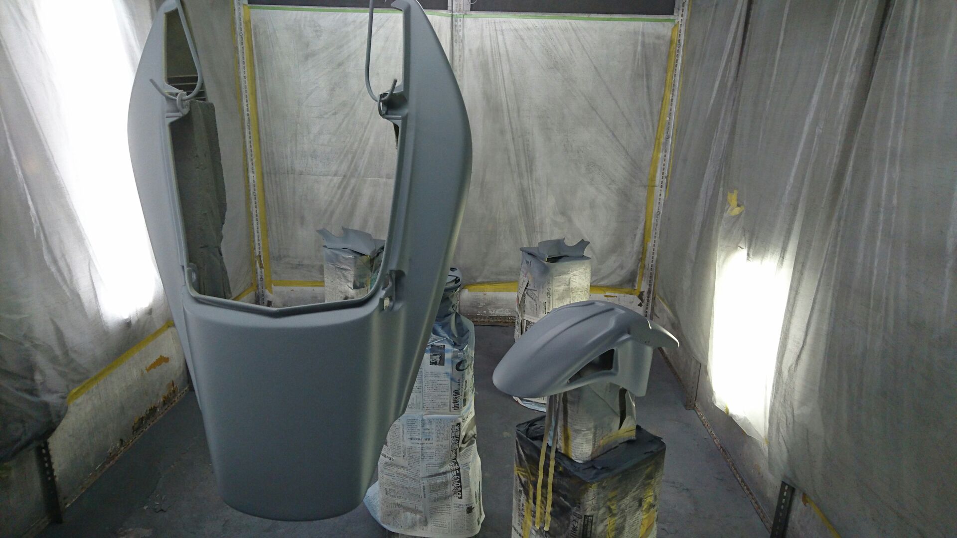 Paint Work_e0269313_16483413.jpg