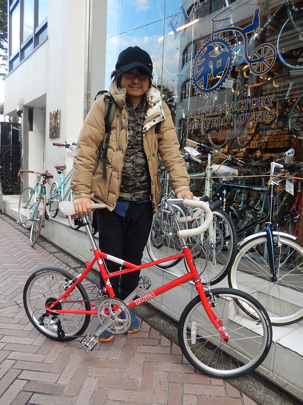 1月9日　渋谷　原宿　の自転車屋　FLAME bike前です_e0188759_16571651.jpg
