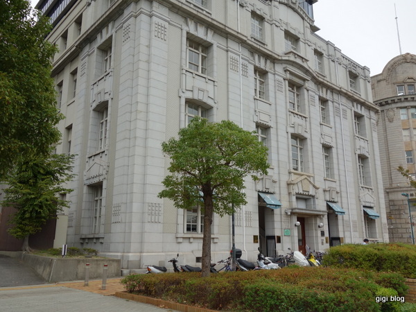 f0374868_05494352.jpg