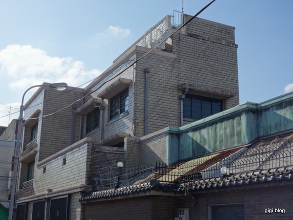 f0374868_13044350.jpg
