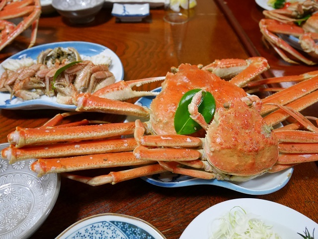 石川県かほく市 民宿やまじゅうのかにづくしコース 松下ルミコと見る景色