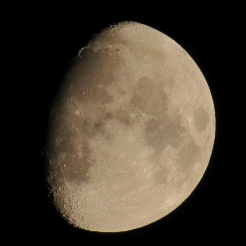 ツルツルで怖かった今年の札幌初めての夜の外出　　０１０８_c0183777_6561211.jpg