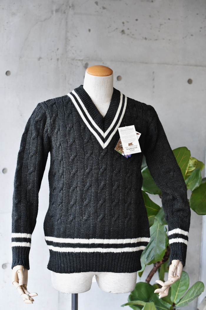 OLD DERBY (MADE in England) ・・・ V NECK LINE SWEATER!★!_d0152280_8502231.jpg