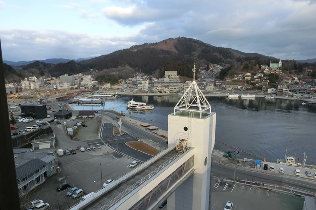 頑張れ気仙沼、気仙沼が東日本大震災の復興のシンボルになれ!!_d0181492_22062885.jpg