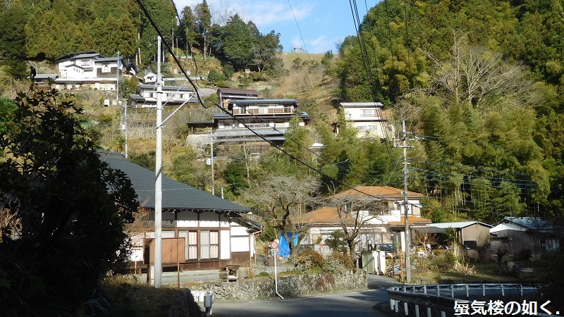 e0304702_08100015.jpg