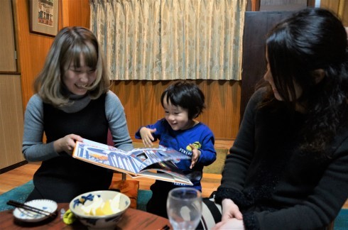 東京造形大学教え子の卒業生と乾杯♪_f0006713_22461462.jpg