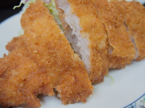 とんかつ定食(ロース):とんかつ・ステーキ亜希(青森市)_b0147224_20354781.jpg