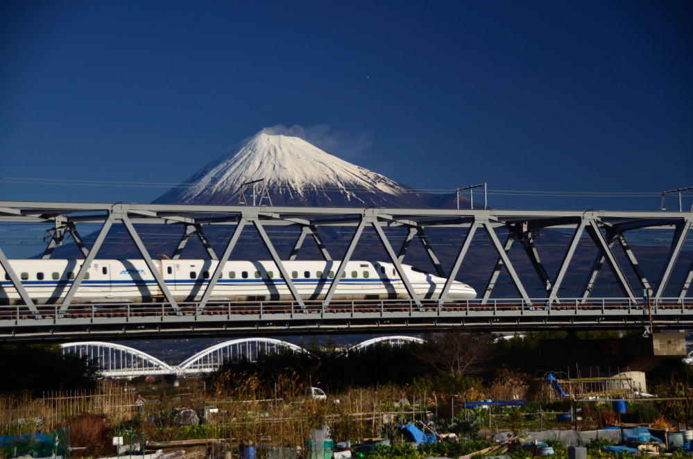 東海道を爆走中_a0287533_21344143.jpg