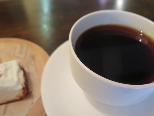 madaman cafe のモーニング始めます!_d0240754_14353746.jpg