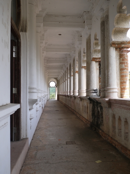 b0358575_01372123.jpg