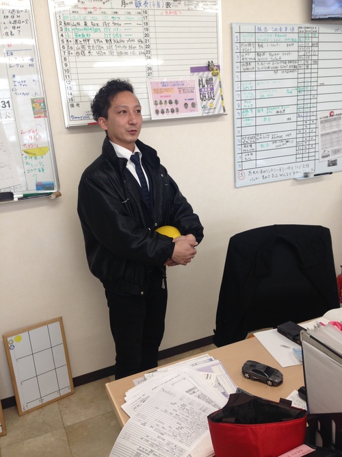 1月11日 水曜日のひとログ(*´ω`*) ランクル・ハマー構造変更もお任せ下さい♫TOMMY_b0127002_17184192.jpg