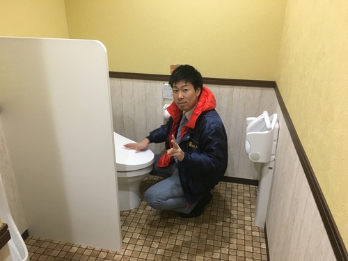 1月11日 水曜日のひとログ(*´ω`*) ランクル・ハマー構造変更もお任せ下さい♫TOMMY_b0127002_17402614.jpg