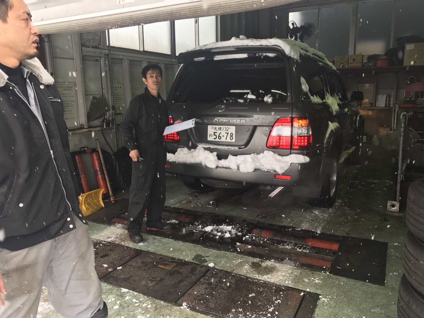 1月12日「木」山本がおくりまーす♪TOMMYの1日 ランクル ハマーアルファード_b0127002_1845636.jpg