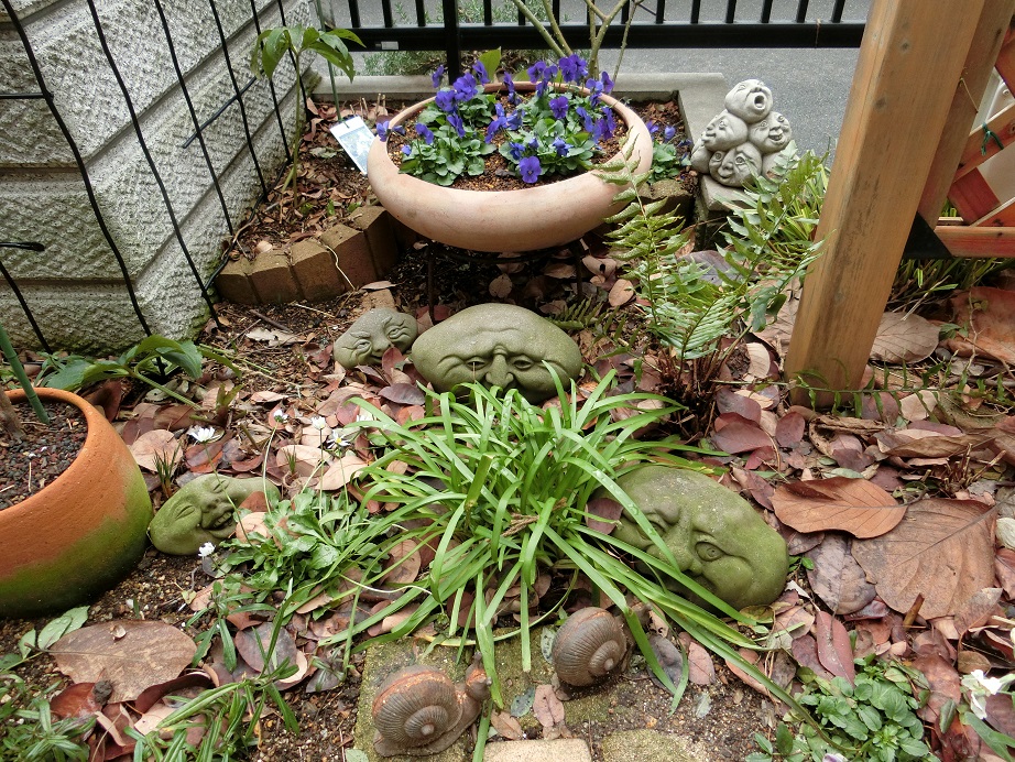 ワンダーデコールのオーナメント（2） : Weekend garden