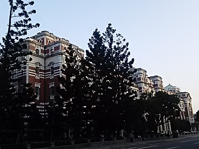 f0024708_1605067.jpg
