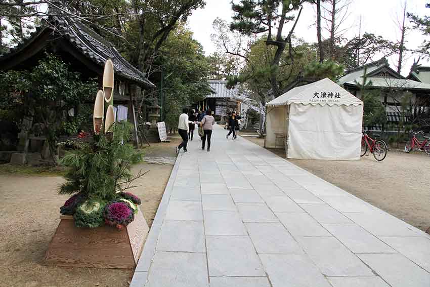 阿波忌部の祖神「天日鷲命」を追っ掛けて-08♪羽曳野・大津神社_d0058941_17321092.jpg