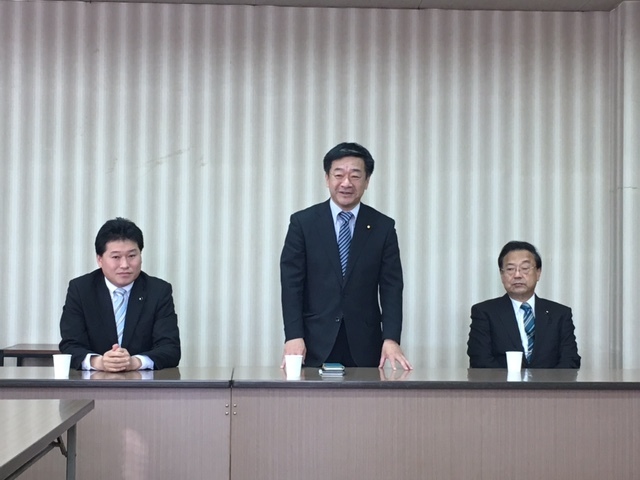 足立敏之参議院議員との意見交換会_f0342542_10432628.jpg