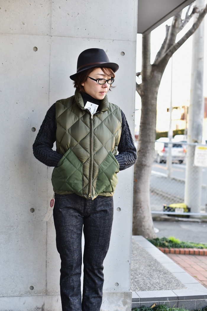 名品KNIT です。。。Guernsey Woollens Knitwear ・・・ CABLE KNIT TURTLE!★!_d0152280_5512531.jpg