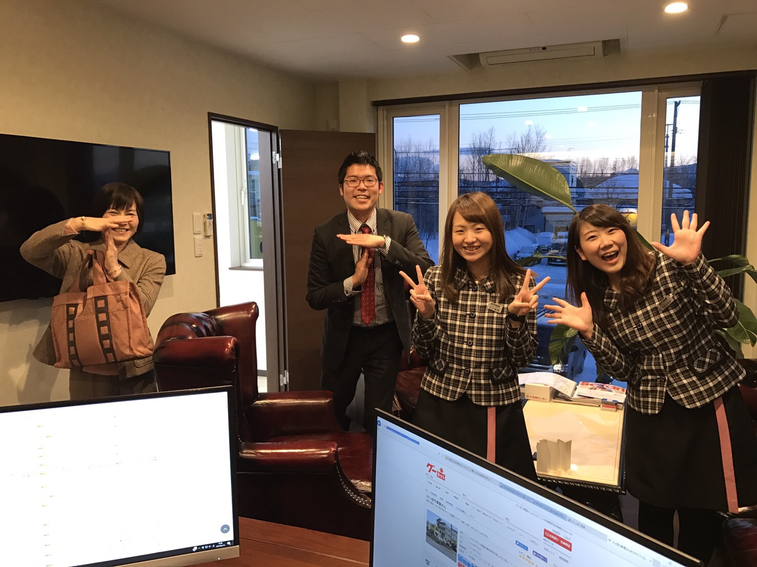 1月13日 金曜日の本店オールスターブログ!(*´ω`*) ランクル・ハマー構造変更もお任せ下さい♫TOMMY_b0127002_1843282.jpg