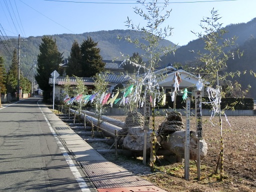 e0234924_07244880.jpg