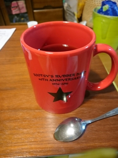 f0377539_02062708.jpg