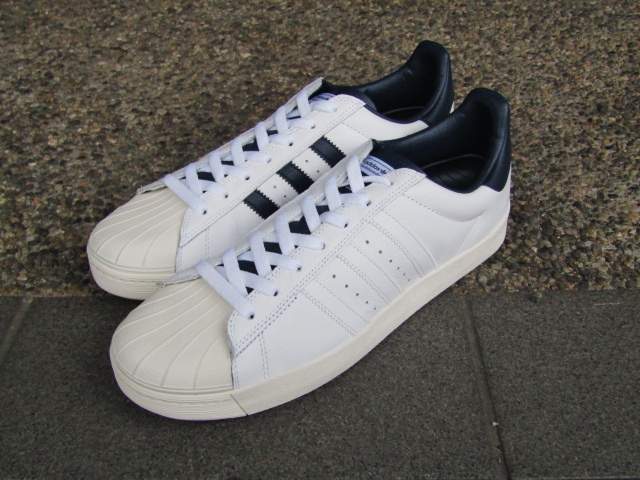 梅春的・洒落乙スニーカー!★? adidas ・・・ SUPERSTAR VULC Limited!★!_d0152280_1718526.jpg