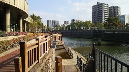 e0020682_21415611.jpg