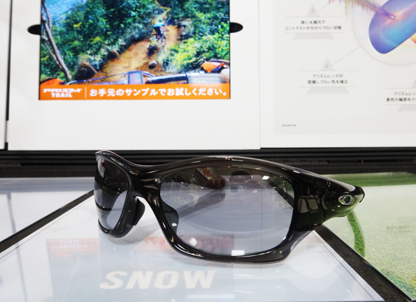 CHUMS(チャムス)新型リテイナー・大型サングラス対応ADJUSTABLE ORBITER(アジャスタブル オービター)発売開始!_c0003493_11111154.jpg