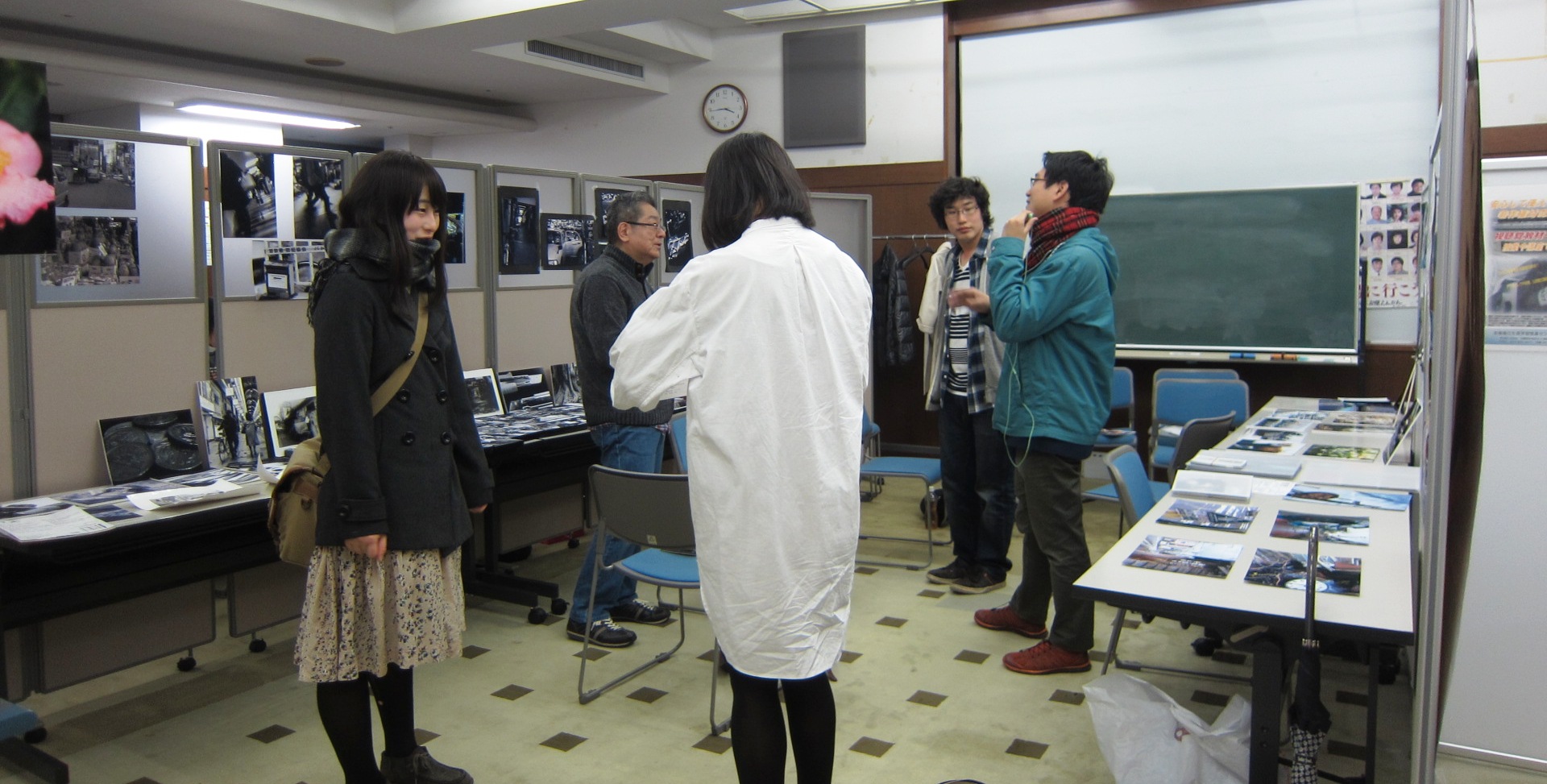 2535)「会議室で旧作による半日の写真・ミニ個展&批評会 長内正志(札大4年）」市民活動S. 終了/11月20日(日_f0126829_17342337.jpg