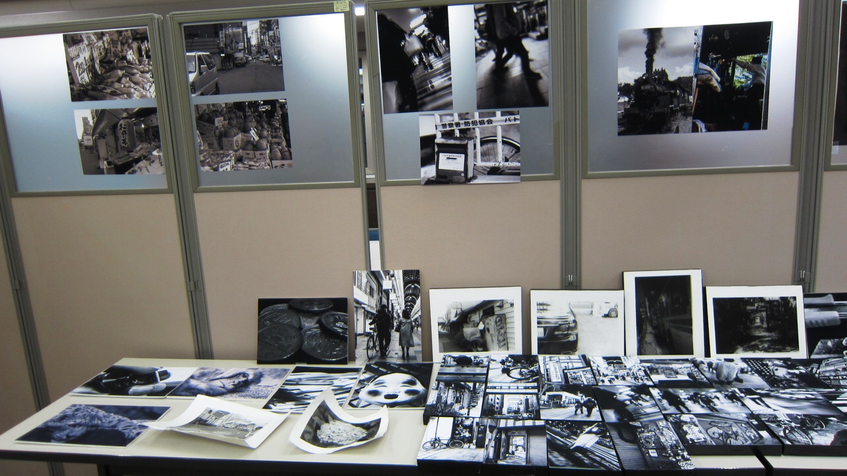 2535)「会議室で旧作による半日の写真・ミニ個展&批評会 長内正志(札大4年）」市民活動S. 終了/11月20日(日_f0126829_1739557.jpg