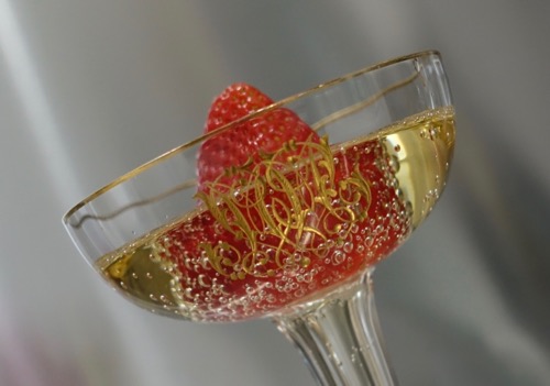 Champagne Coupes Special 1_c0108595_22524953.jpg