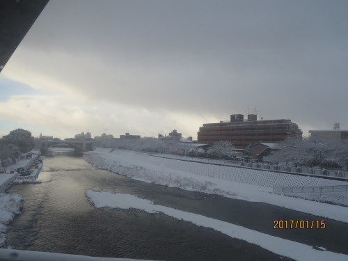 e0336009_22254600.jpg