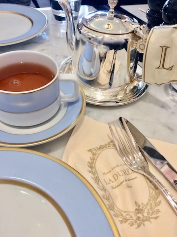 LADUREE_e0178312_15542975.jpg