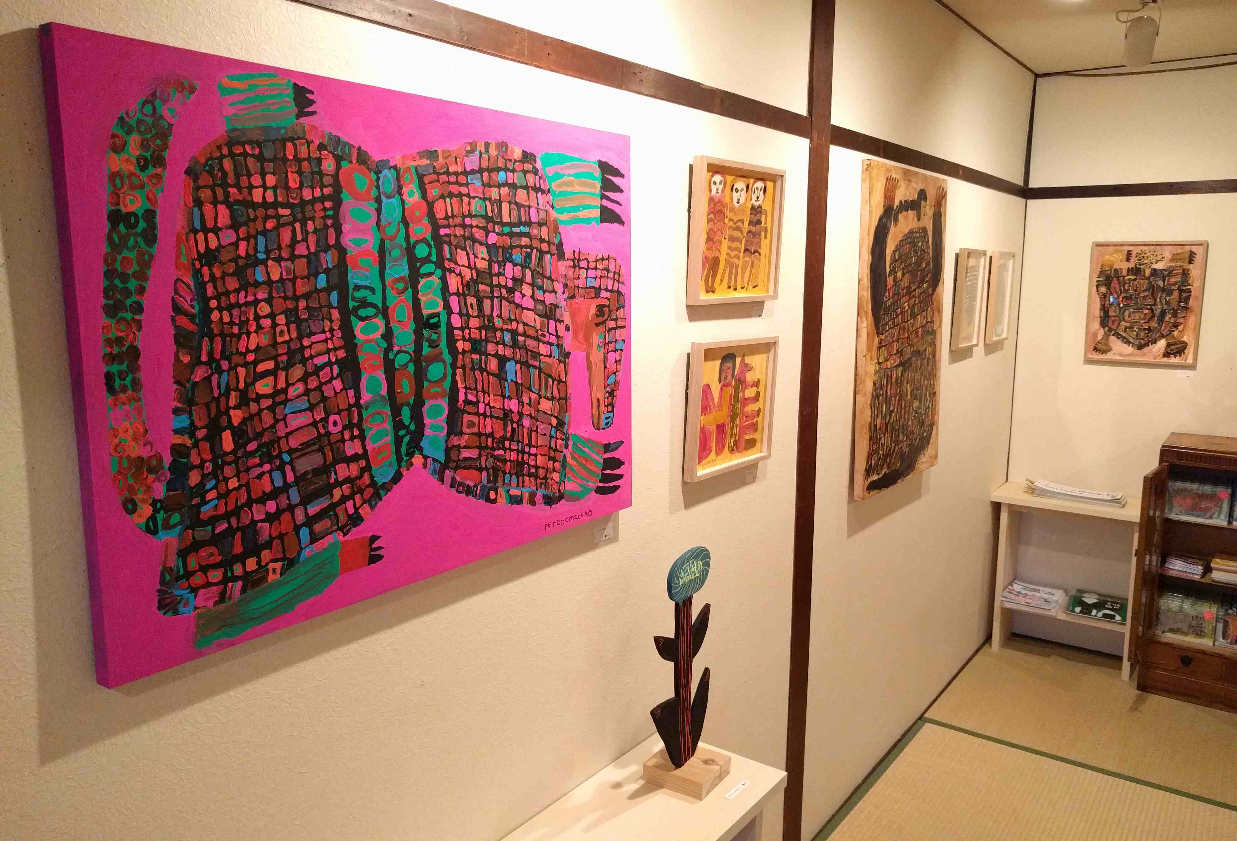 ミロコマチコ展「せなかのくすり」始まりました_a0265743_21115494.jpg