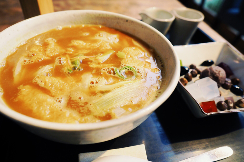 【食べ歩き】佐原の「いなえ」　～カレーうどんとあんみつ   _b0008655_08370954.jpg