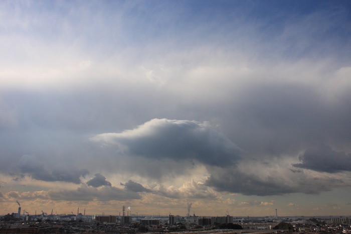 尾流雲　（乱層雲）_b0268615_1532931.jpg