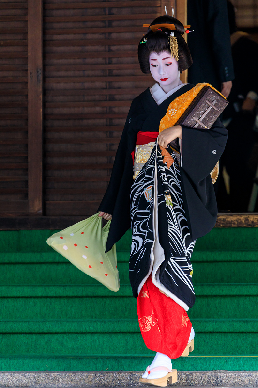 花街の始業式（祇園甲部）_f0155048_2331162.jpg