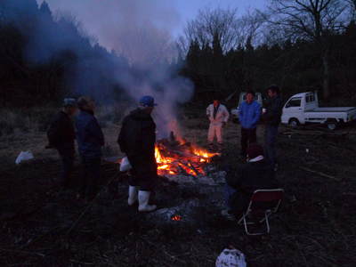「御願立て」と「どんどや」 熊本県菊池市伊牟田の年行事2017 今年は30年来の友人たちと共に!_a0254656_1995158.jpg