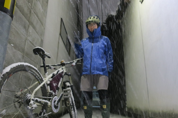 降りましたな。_e0149587_04334434.jpg