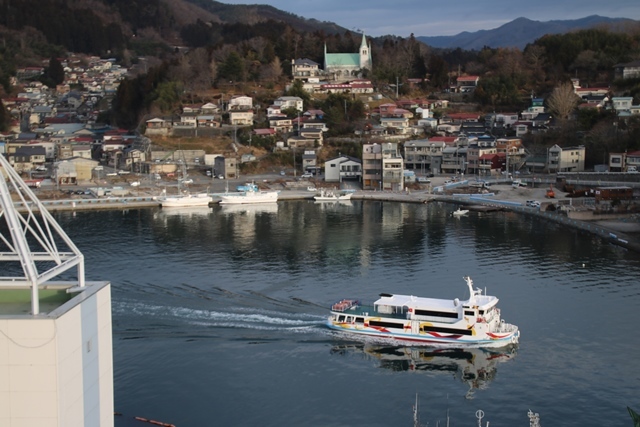 東日本大震災現地からの復興報告の必要性・・・鉄道写真も追加して、気仙沼安波山からの日の出_d0181492_19580213.jpg